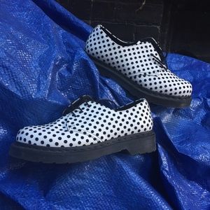 Dr. Martens Oxfords!